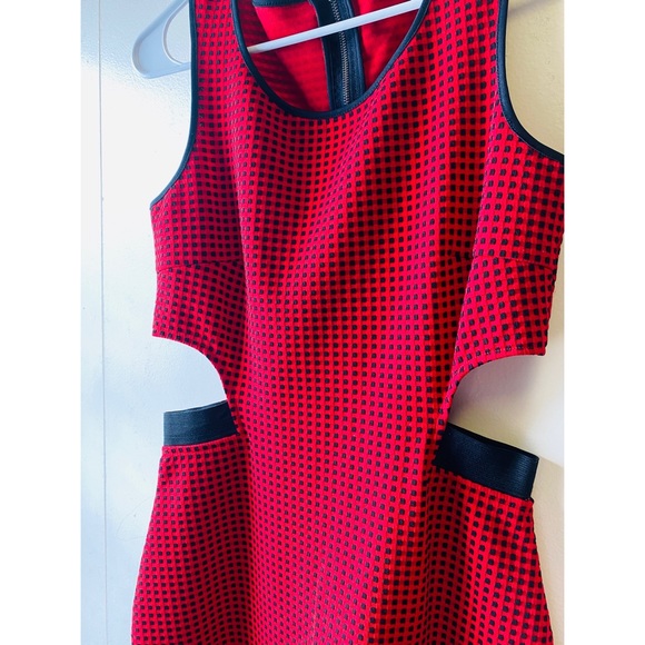 Marilyn Monroe brand dress ♥️ - Picture 3 of 8